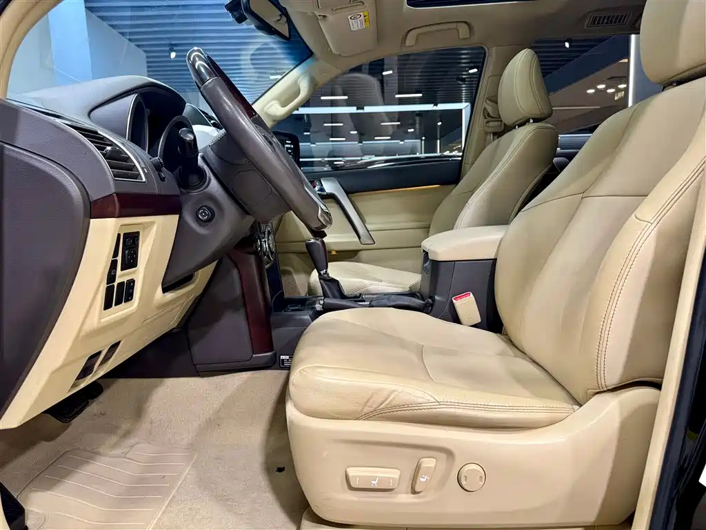 Toyota Prado 2014 4.0L Automatic VX NAVI фото 17