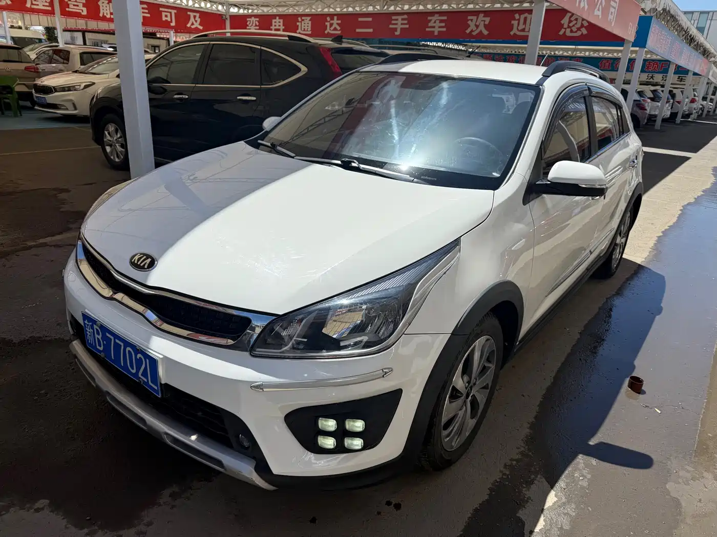 Kia KX CROSS 2017 1.4L AT GLS фото 2