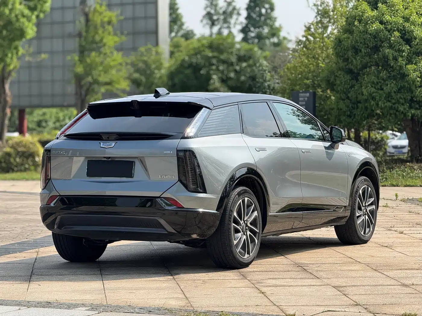 Cadillac IQ Ao Ge 2024 AWD Long Range Edition фото 5
