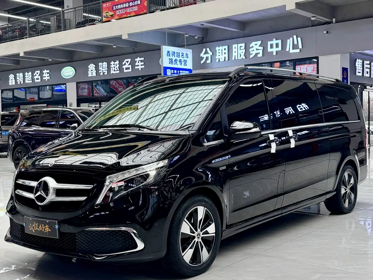 MERCEDES-BENZ V CLASS