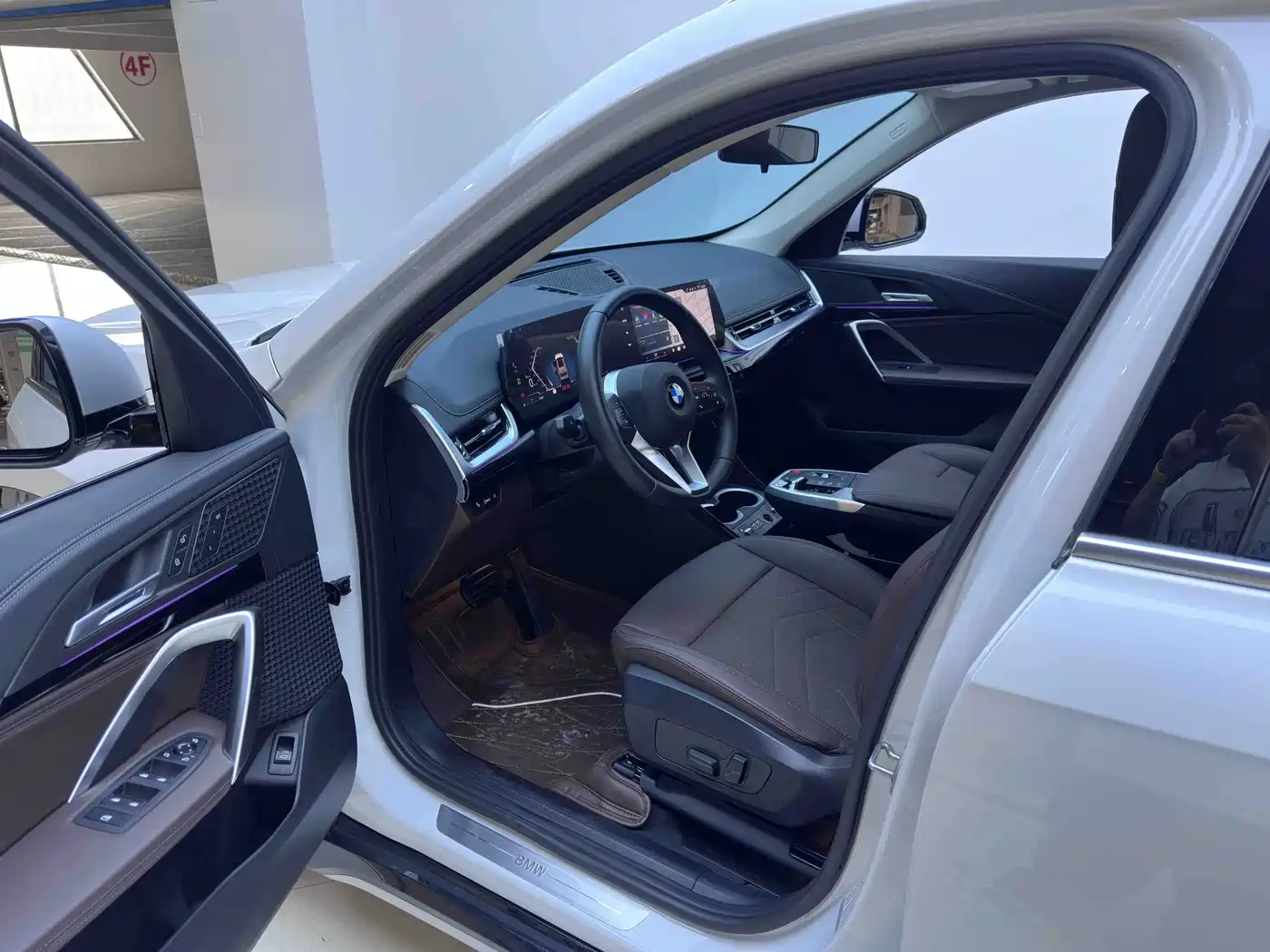 BMW X1 2023 sDrive20Li X Design Package фото 9
