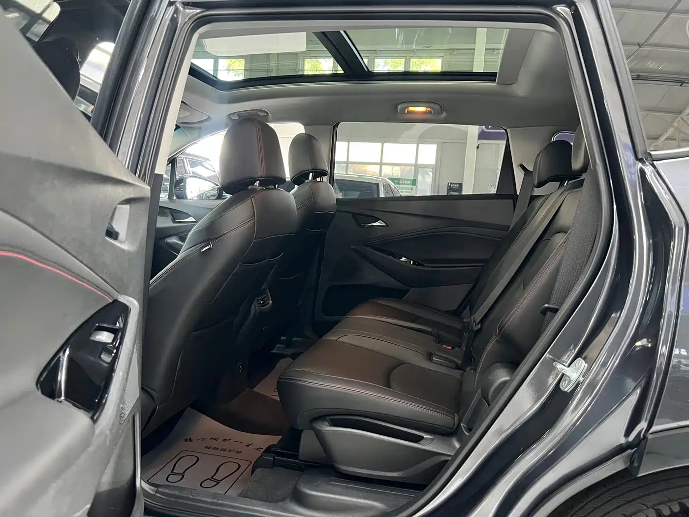 Chevrolet Orlando 2023 2020 Mild Hybrid Redline 530T Automatic Premium Edition (5+2 seater)