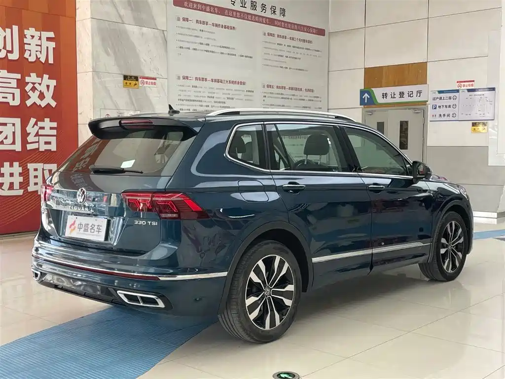 Volkswagen Tiguan L 2022 330TSI Auto 2WD R-Line Premium Edition фото 9