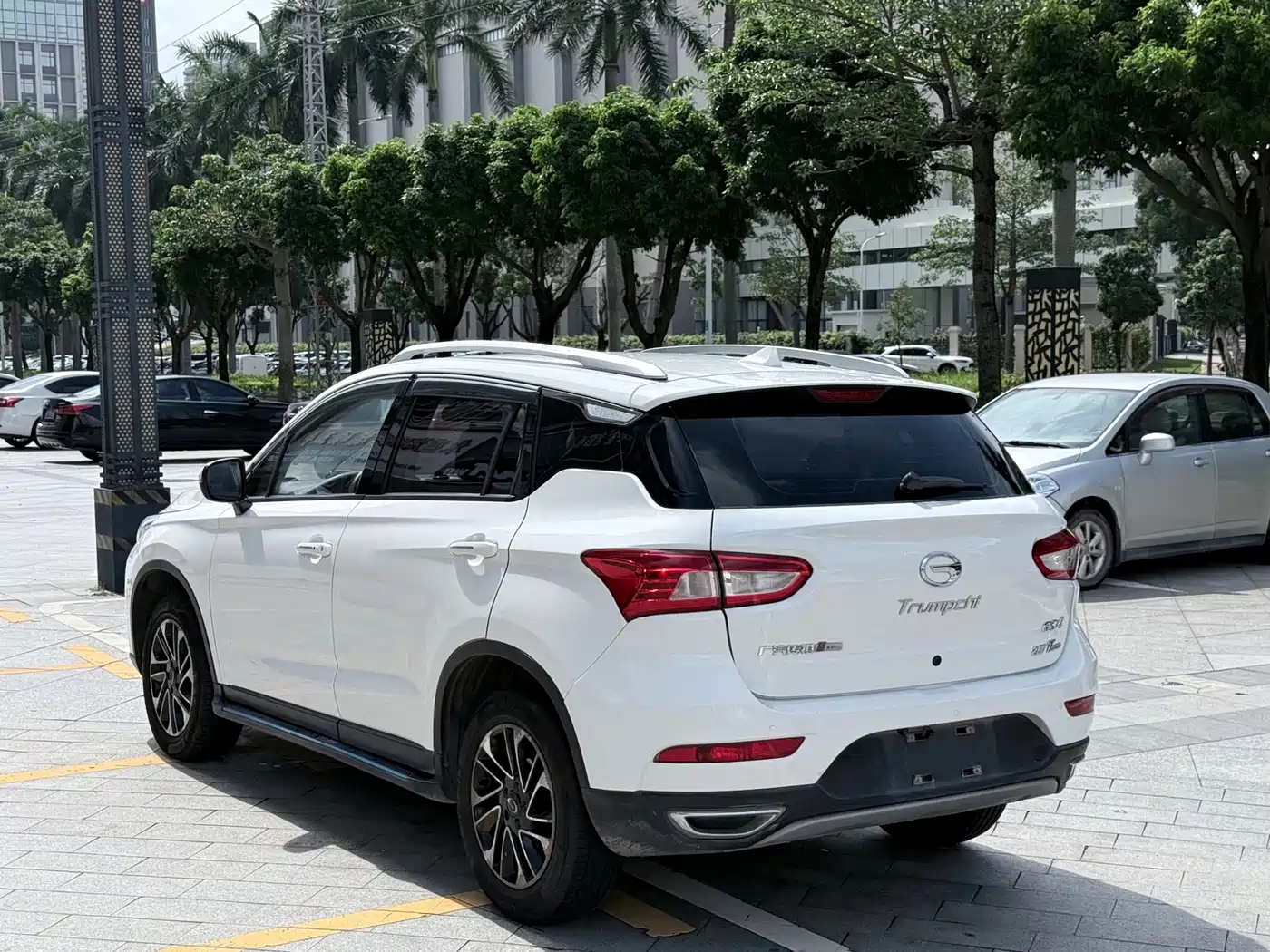 GAC Trumpchi Trumpchi GS4 2015 200T G-DCT Elite Edition фото 7