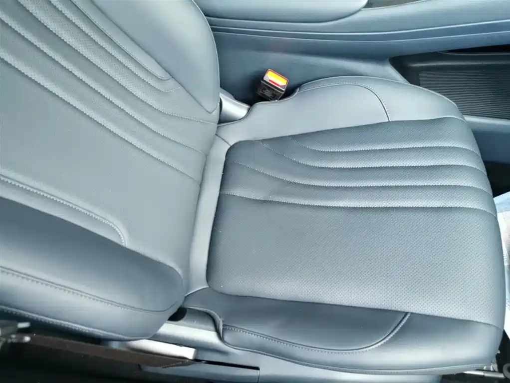 Geely Galaxy Galaxy E5 2026 530km Voyager Edition фото 25
