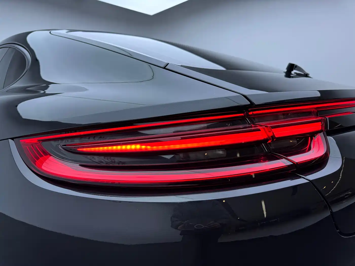 Porsche Panamera 2017 Panamera 3.0T фото 30