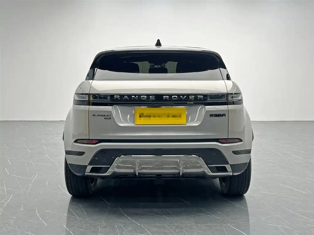Land Rover Range Rover Evoque 2022 Range Rover Evoque L 249PS R-Dynamic Luxury Edition фото 5