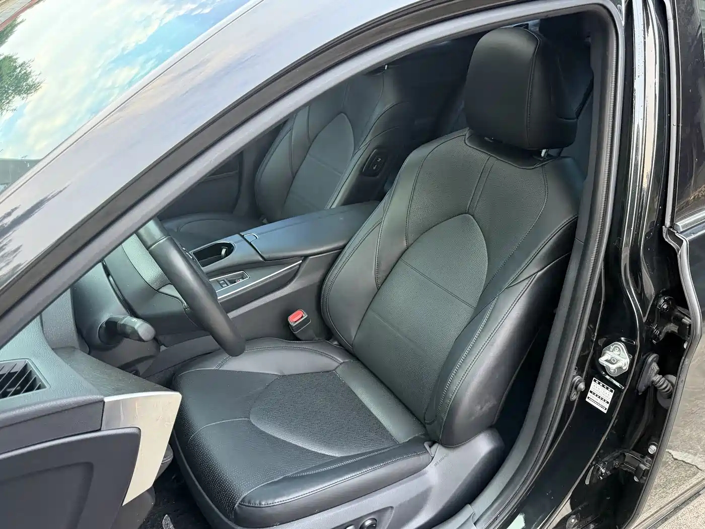 Toyota Avalon 2019 2.0L Luxury Edition (China VI) фото 15