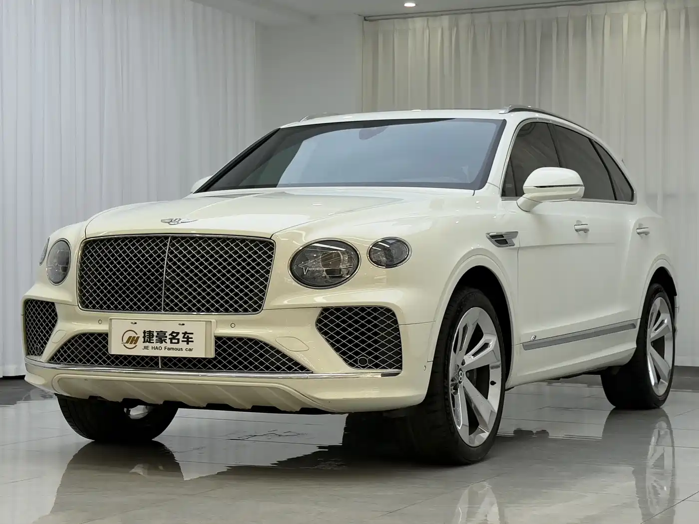  Bentley Bentayga 2021 4.0T V8