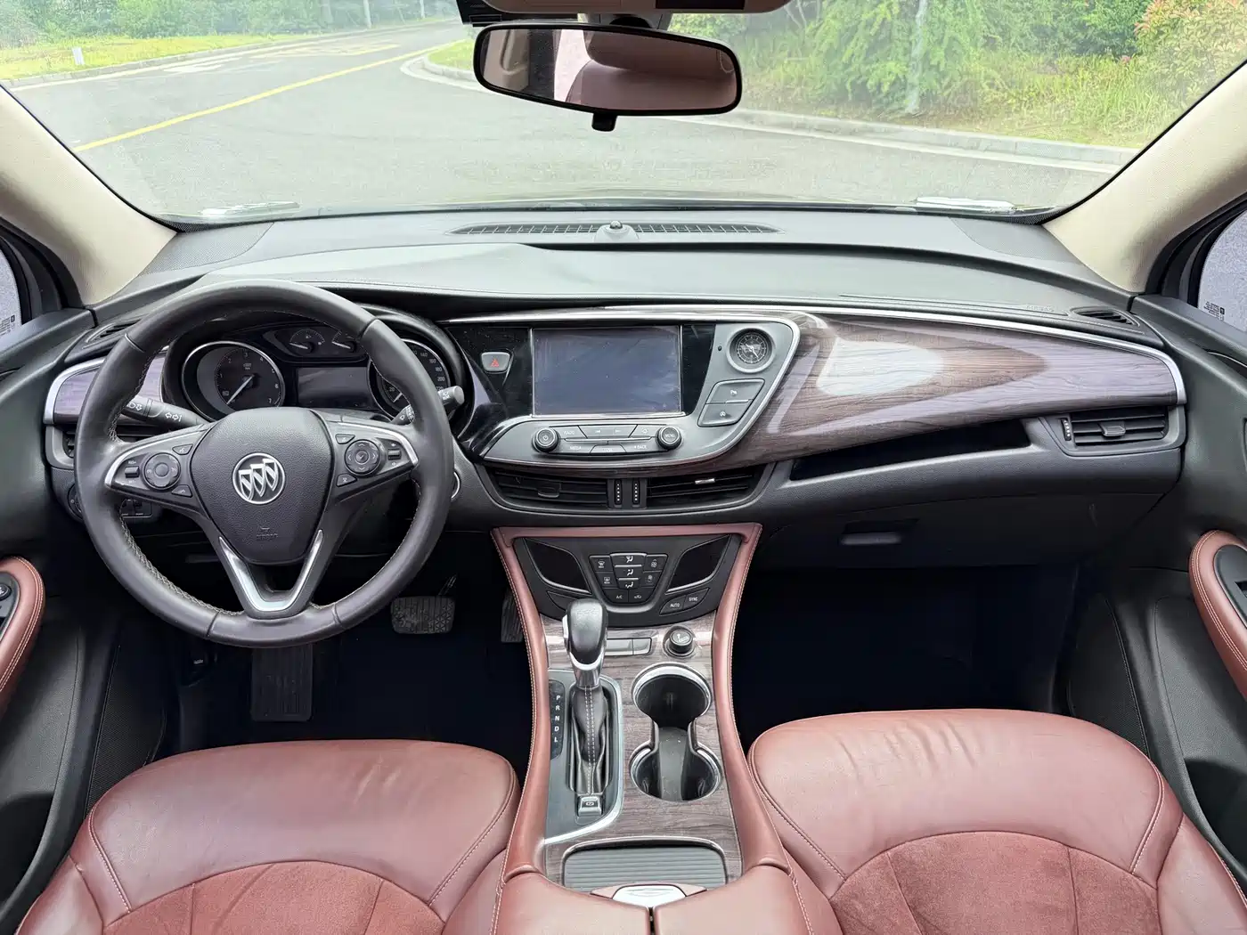 Buick Envision Plus 2017 20T FWD Elite фото 14
