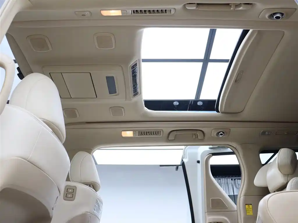 Toyota Alphard 2015 3.5L Premium Edition фото 8