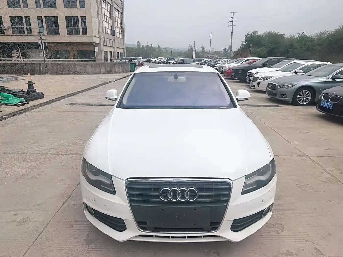 Audi A4L 2012 2.0 TFSI Automatic Luxury фото 3