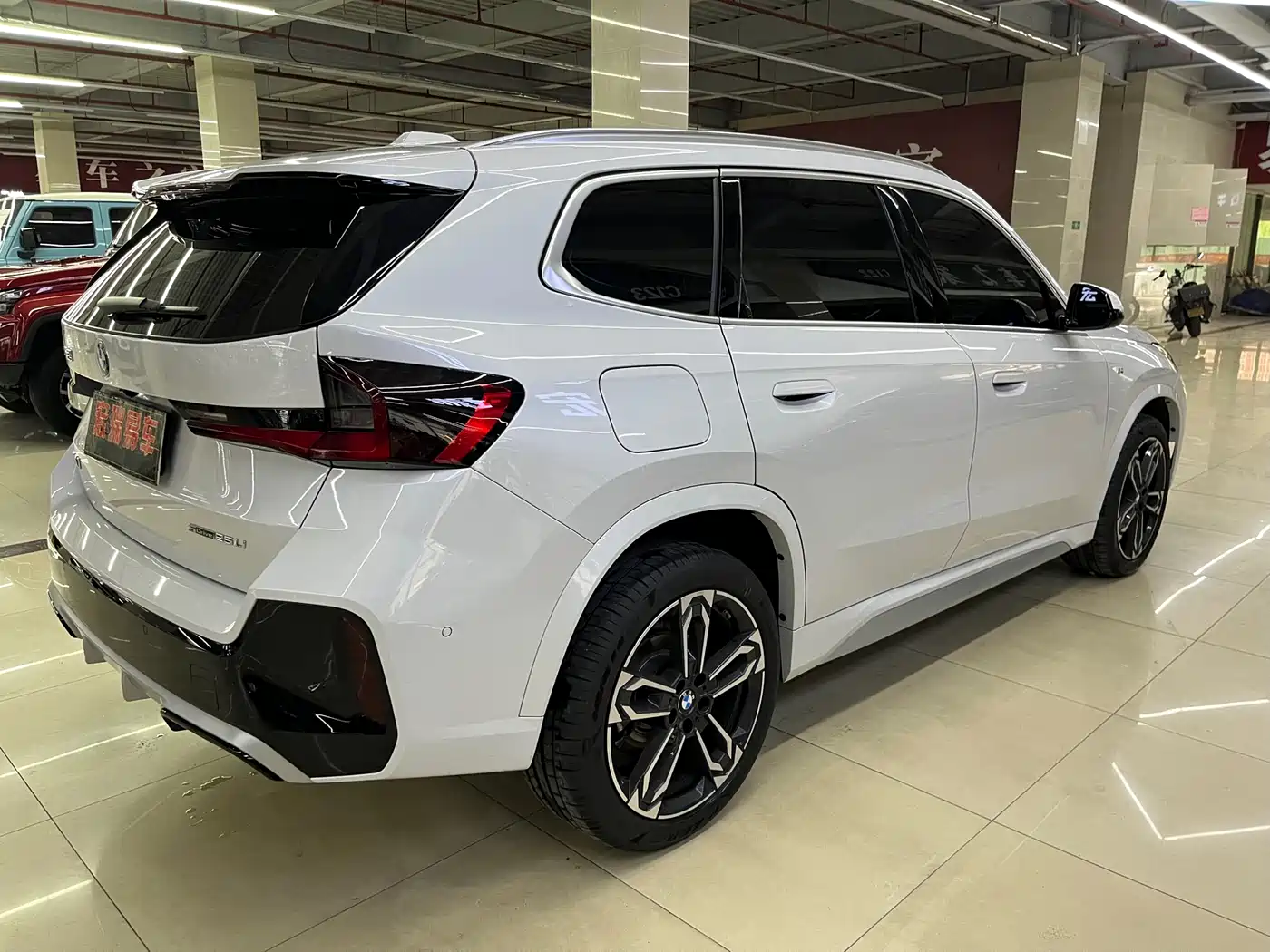 BMW X1 2025 sDrive25Li M Sport Package фото 7