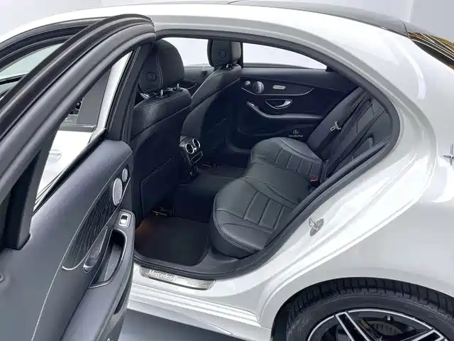Mercedes-Benz C-Class 2021 C 260 L Sport Starry Exclusive Edition фото 13