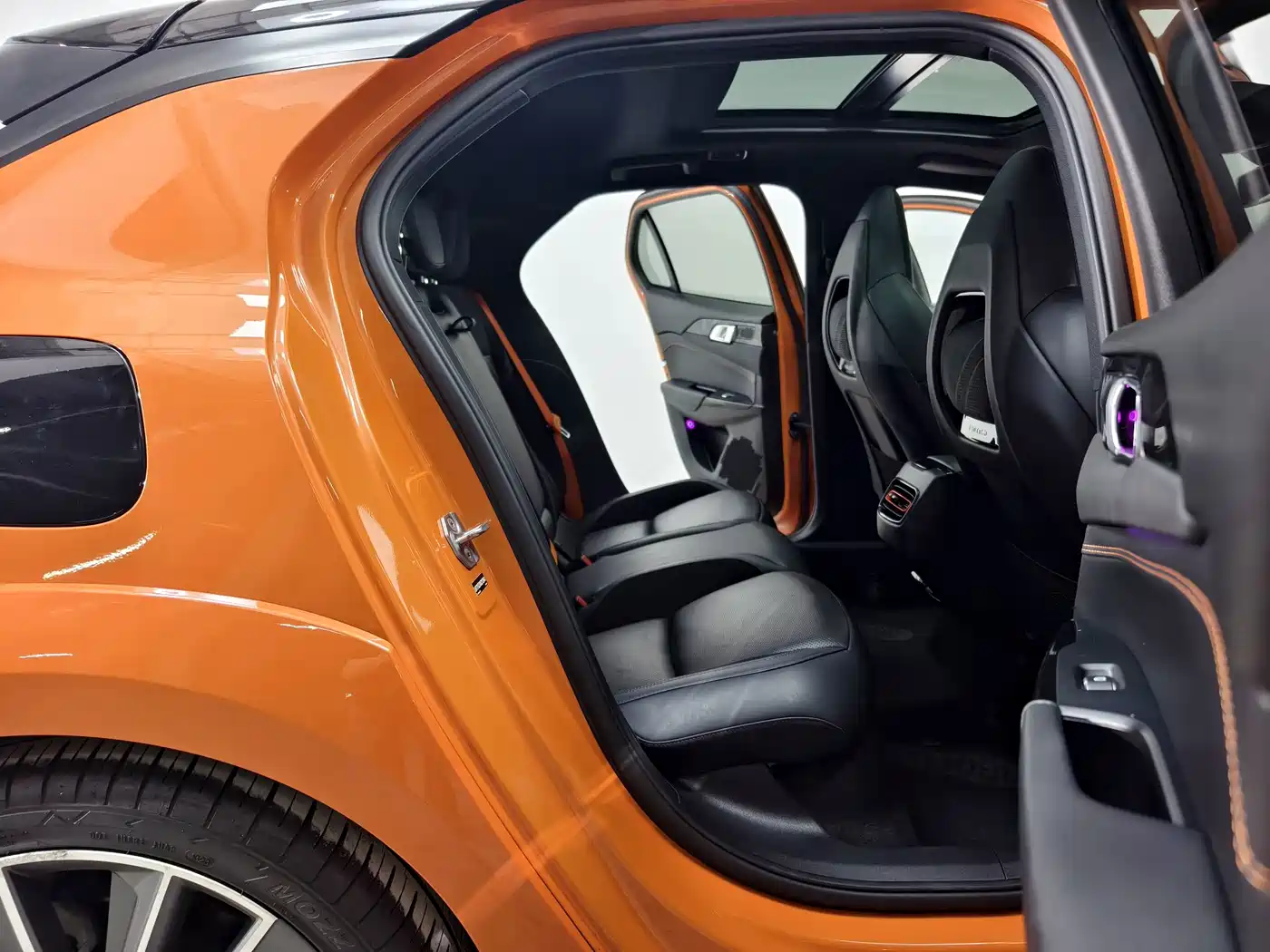 Lynk & Co 02 Hatchback 2022 2021 2.0TD Halo