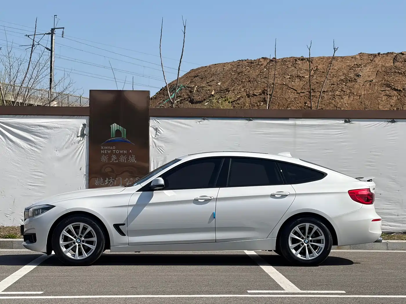 BMW 3 Series GT 2016 320i Fashion Style фото 7