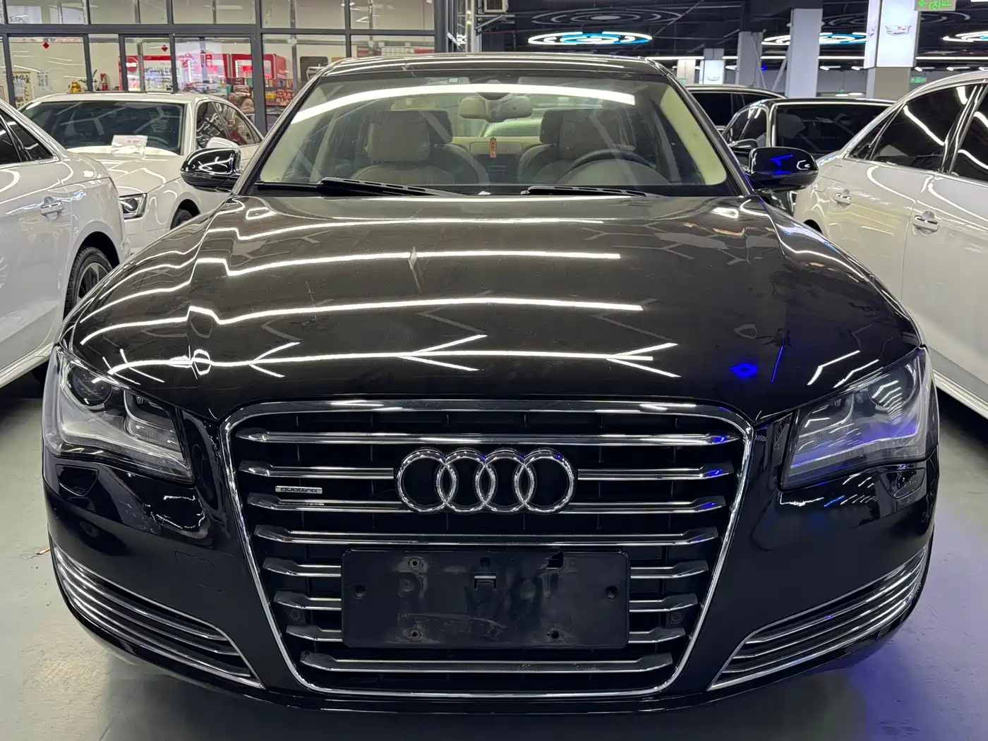 Audi A8 2013 A8L 45 TFSI quattro Luxury фото 2