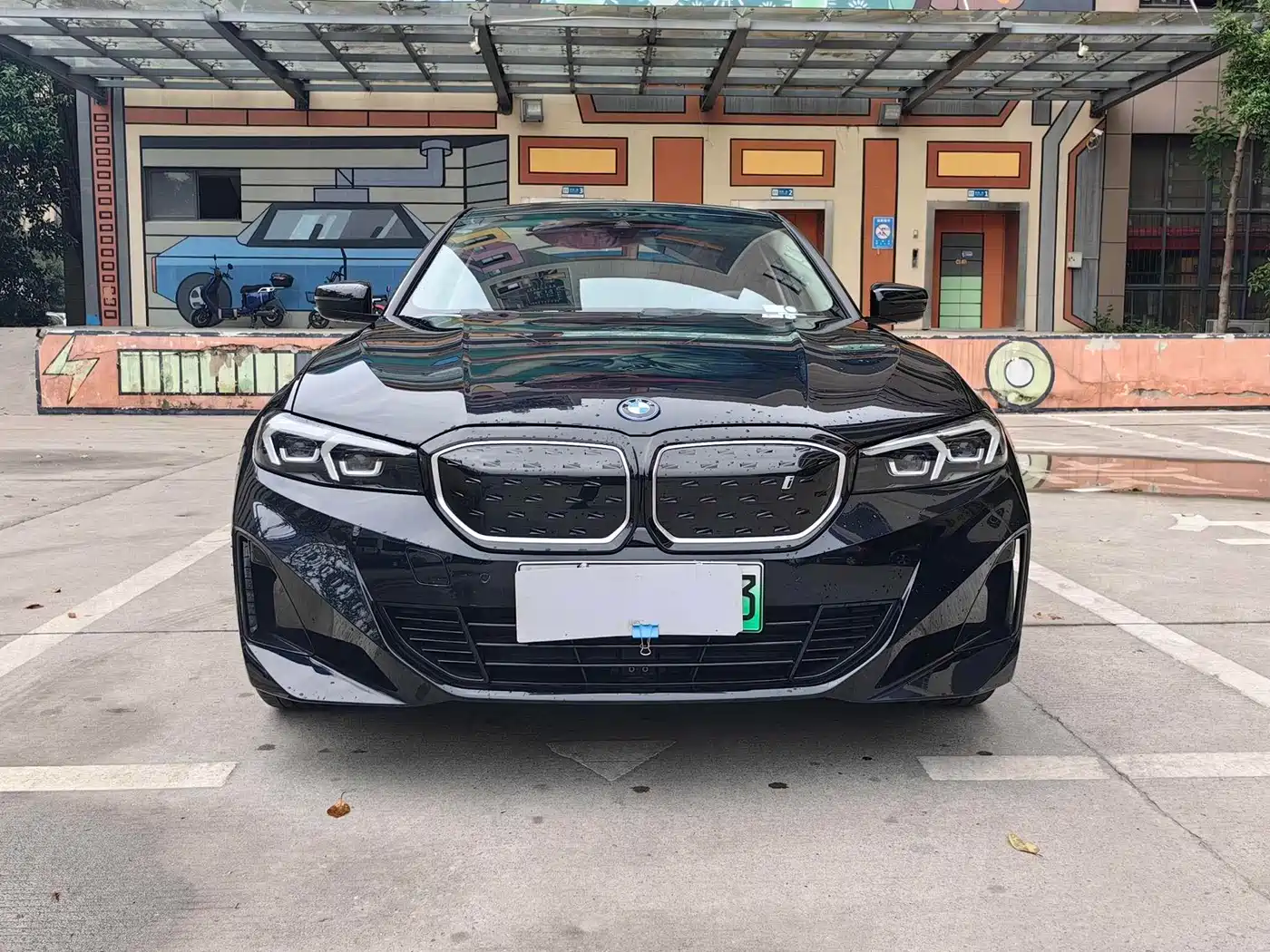 BMW i3 2024 eDrive 40 L Night Sport Package фото 2