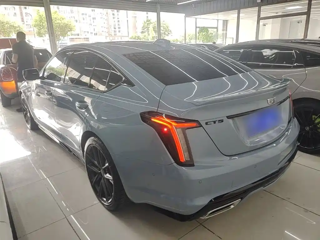 Cadillac CT5 2025 Model 28T Track Performance Edition + Peak Track Package фото 5