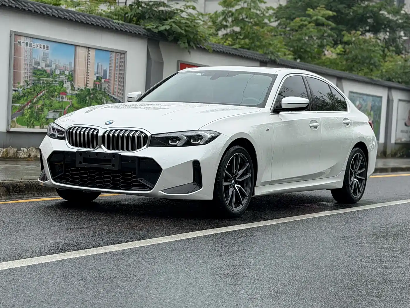 BMW 3 Series 2023 320i M Sport Package