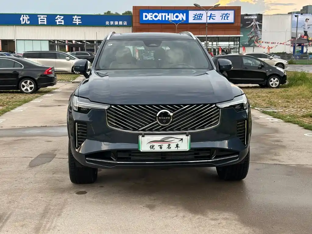 Volvo XC90 Plug-in Hybrid 2026 2025 Facelift T8 Smart Premium Luxury 7-seater