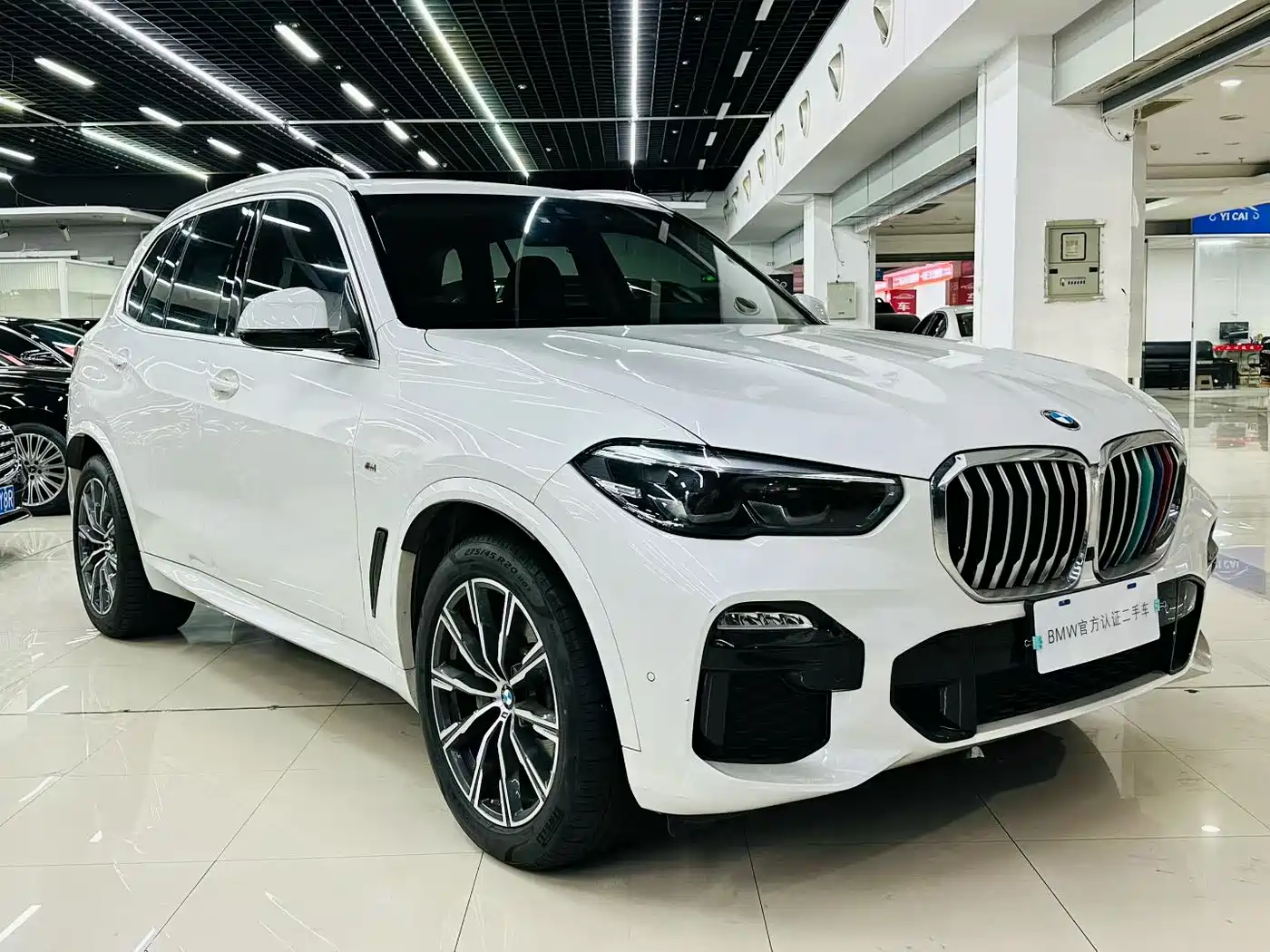 BMW X5 (Import) 2020 xDrive30i X Design Package фото 12