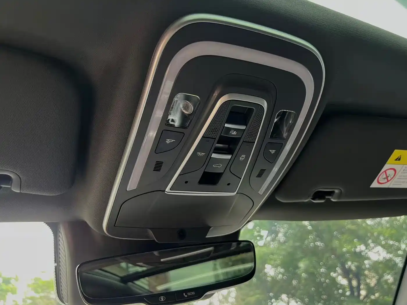 Denza X 2020 Model PHEV Flagship Edition фото 19