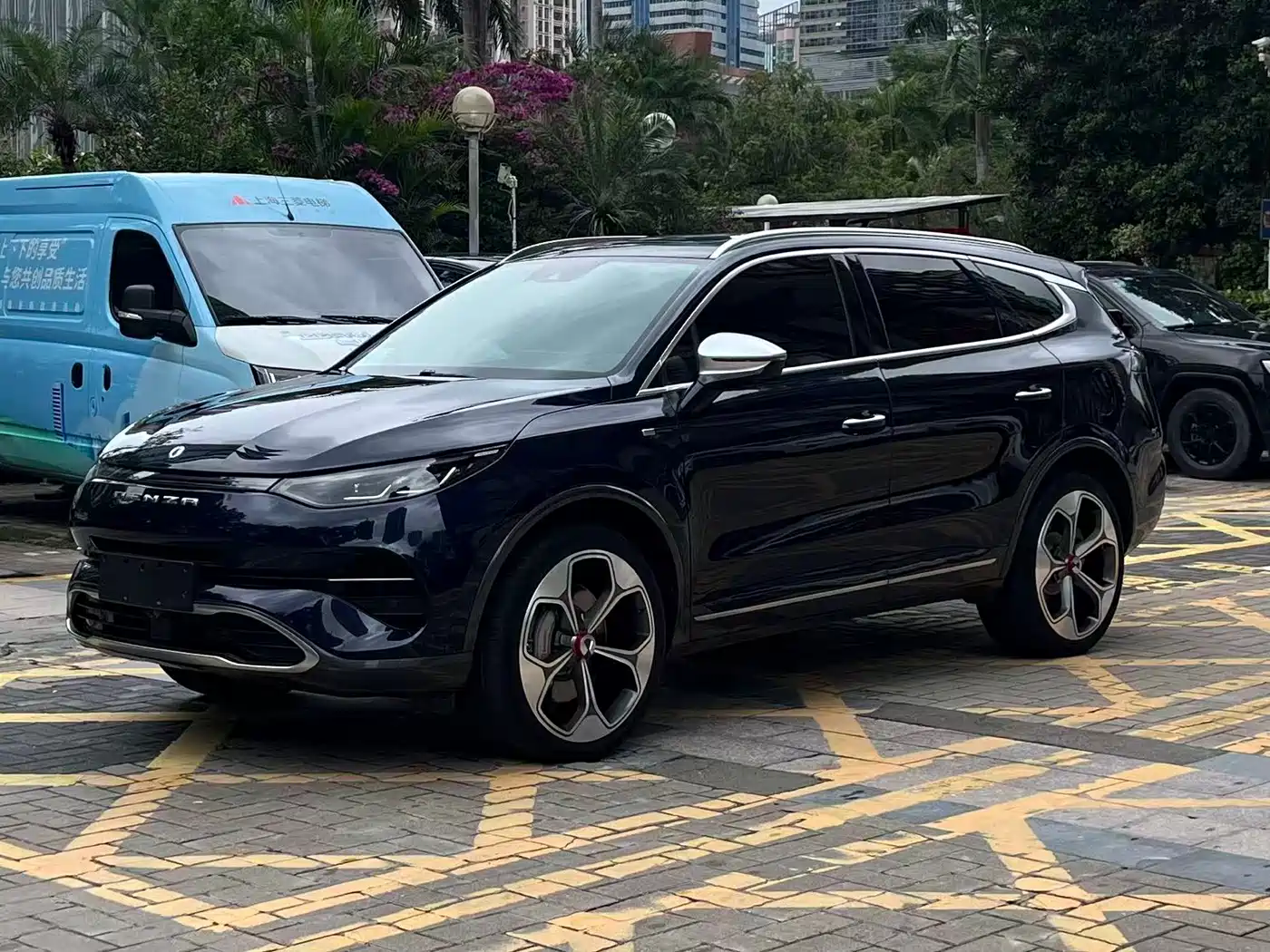Denza X 2020 Model PHEV Flagship Edition