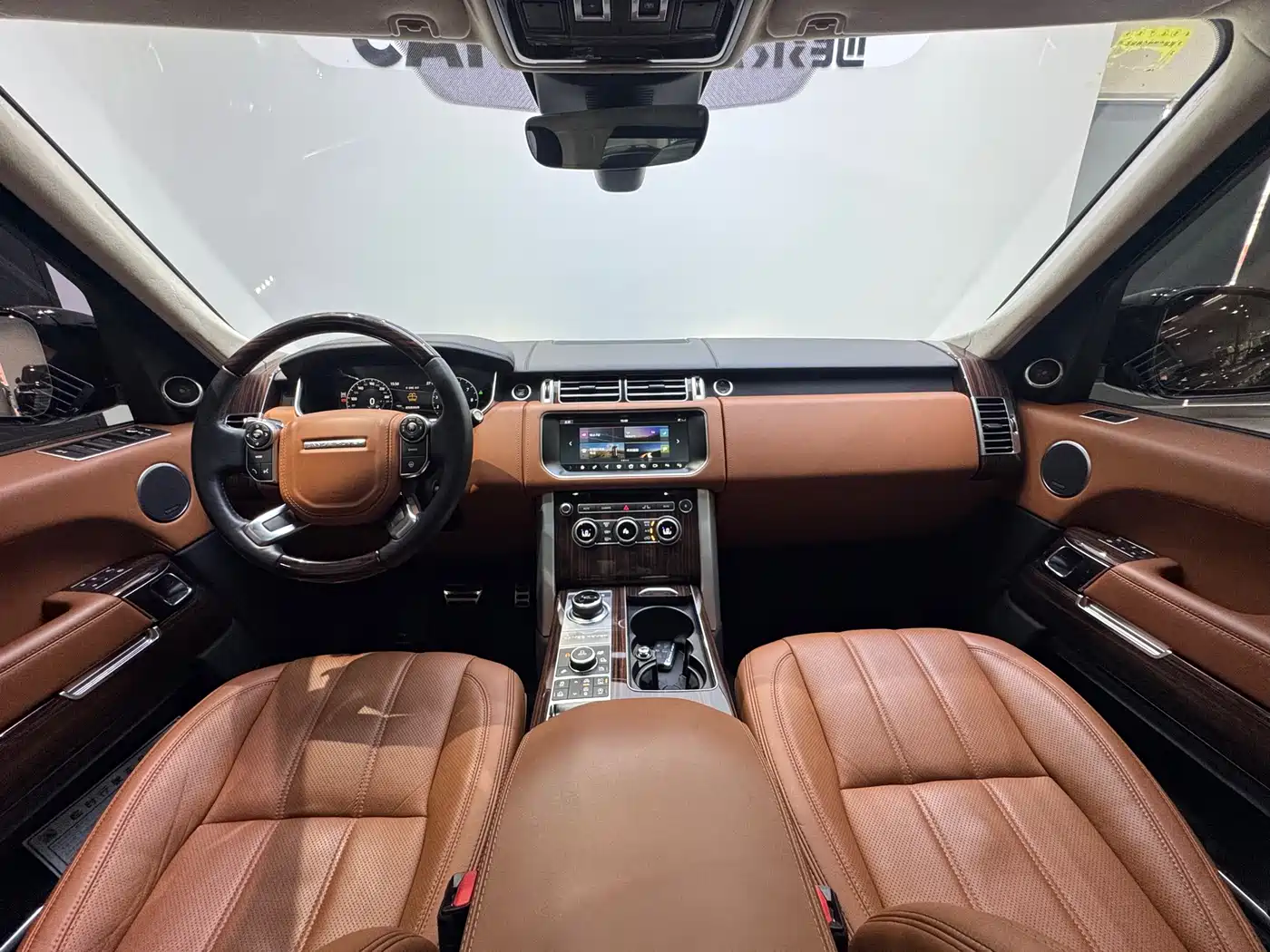 Land Rover Range Rover 2017 5.0 SC V8 AB Ultimate Autobiography LWB фото 10