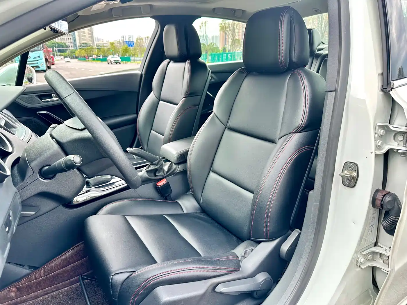 Peugeot 508 2013 2.0L 2nd Anniversary Auto Sunroof Classic Edition фото 21