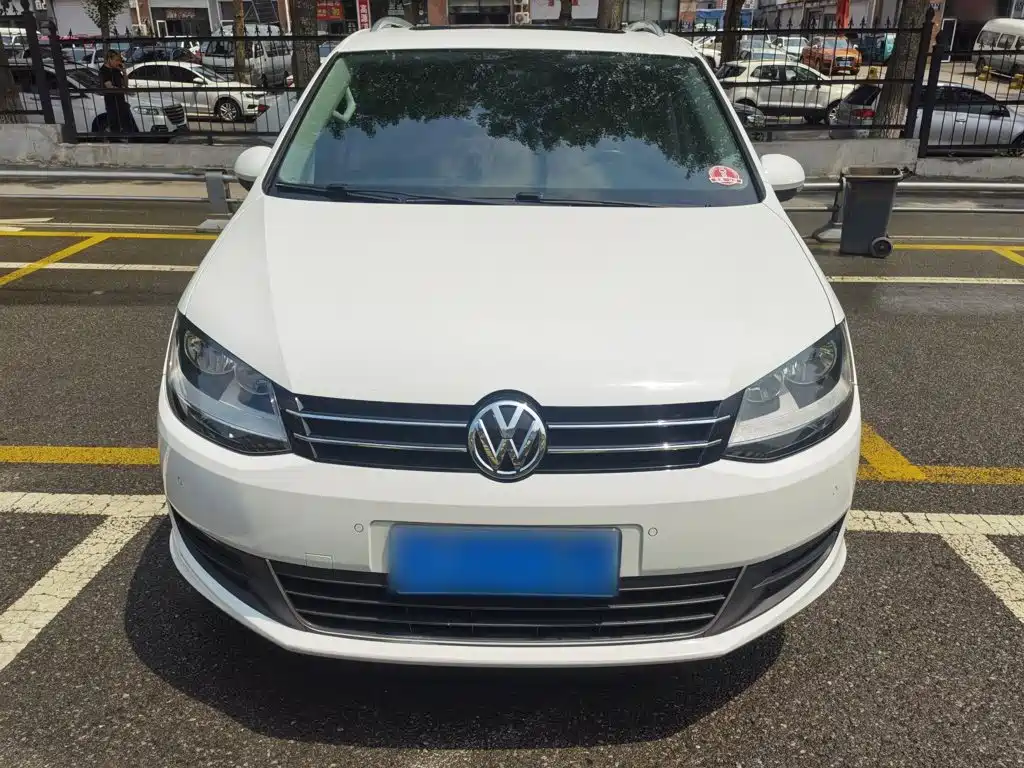 Volkswagen Sharan 2018 2018 380TSI Comfort 6-Seater