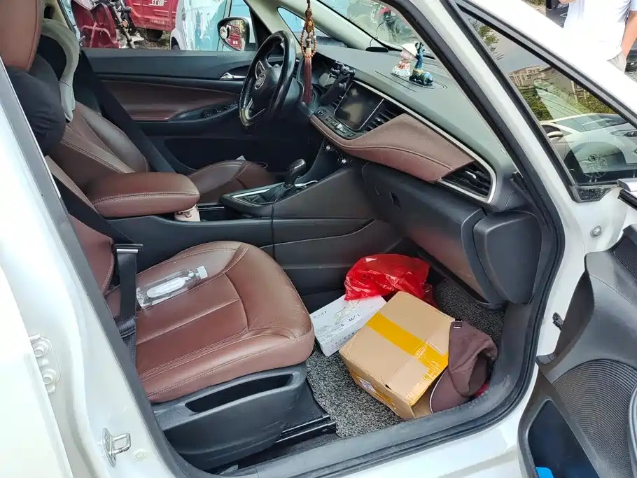 Buick GL6 2018 2018 18T 6-Seater Luxury