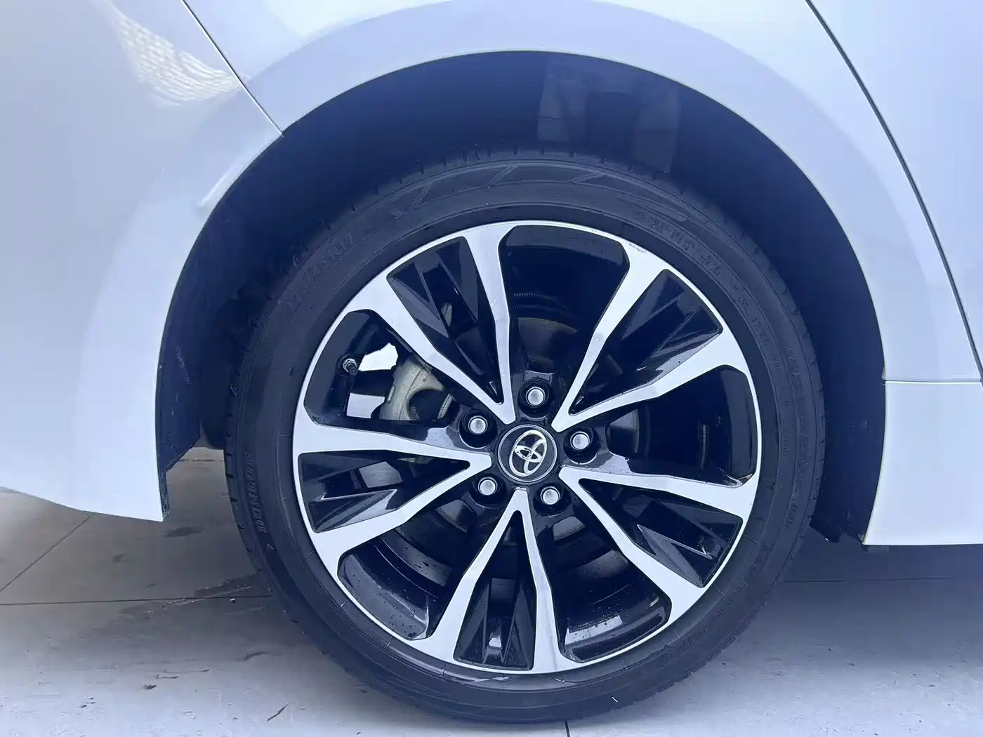 Toyota Levin 2021 185T CVT Sport Edition фото 19