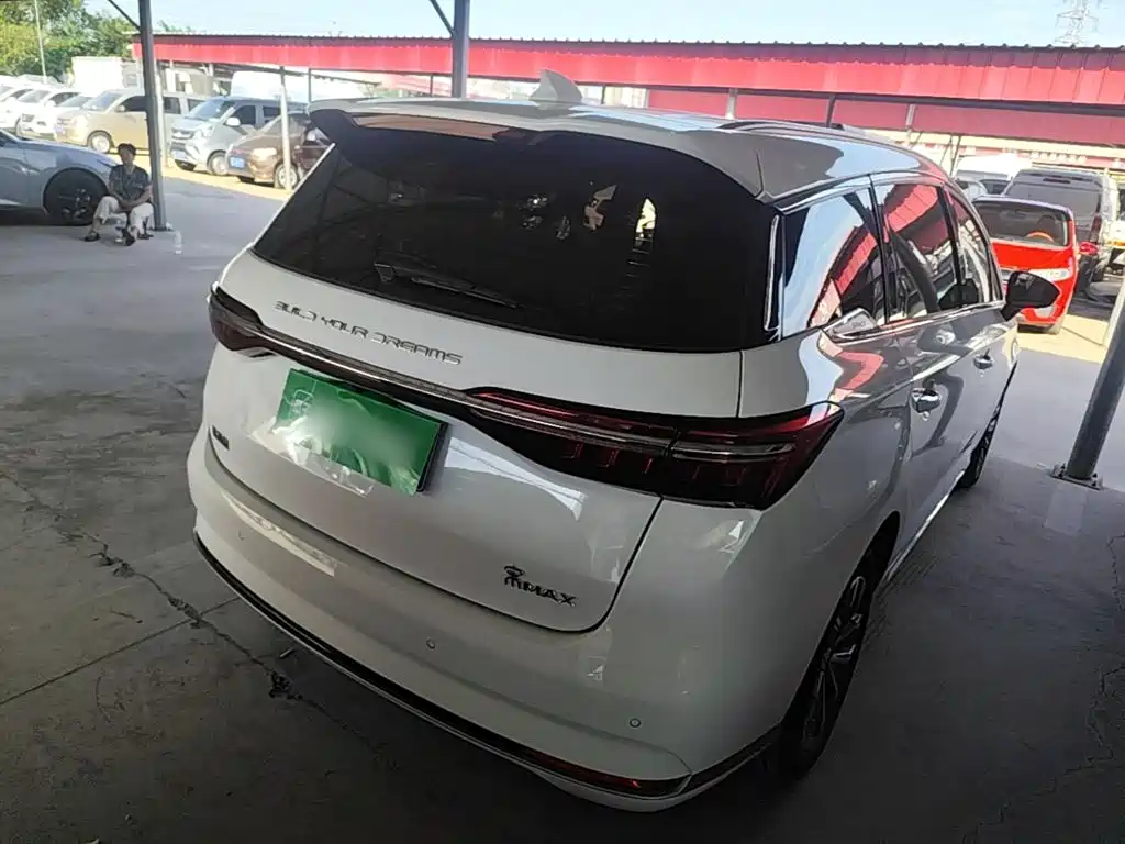 BYD Song MAX 2022 2021 Upgrade 1.5T Automatic Luxury Edition 7-Seater