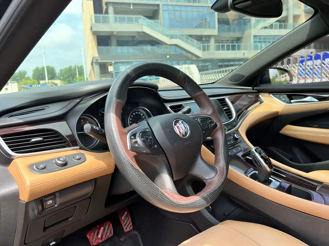 Buick LaCrosse 2018 Model 28T Elite Edition фото 11