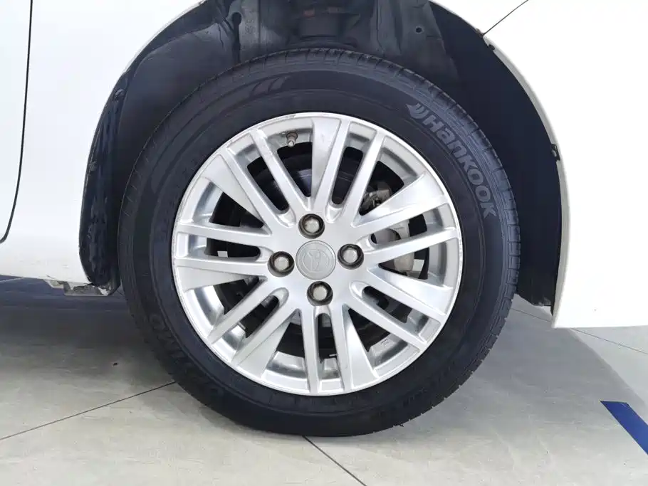 Toyota YARiS L Zhi Xuan 2015 2015 1.5E Auto Charming Edition