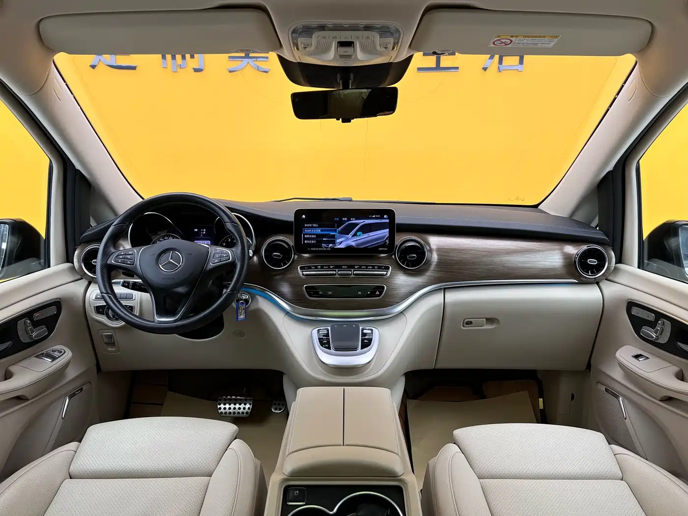 MERCEDES-BENZ V CLASS