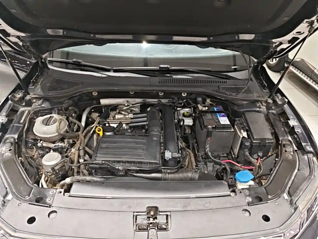 Volkswagen Passat 2020 280TSI Business Edition China VI фото 19