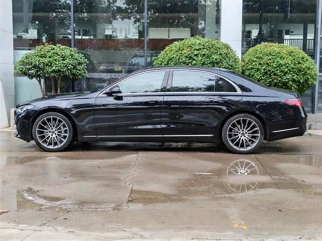 Mercedes-Benz S-Class 2024 S 400 L Business Edition фото 2