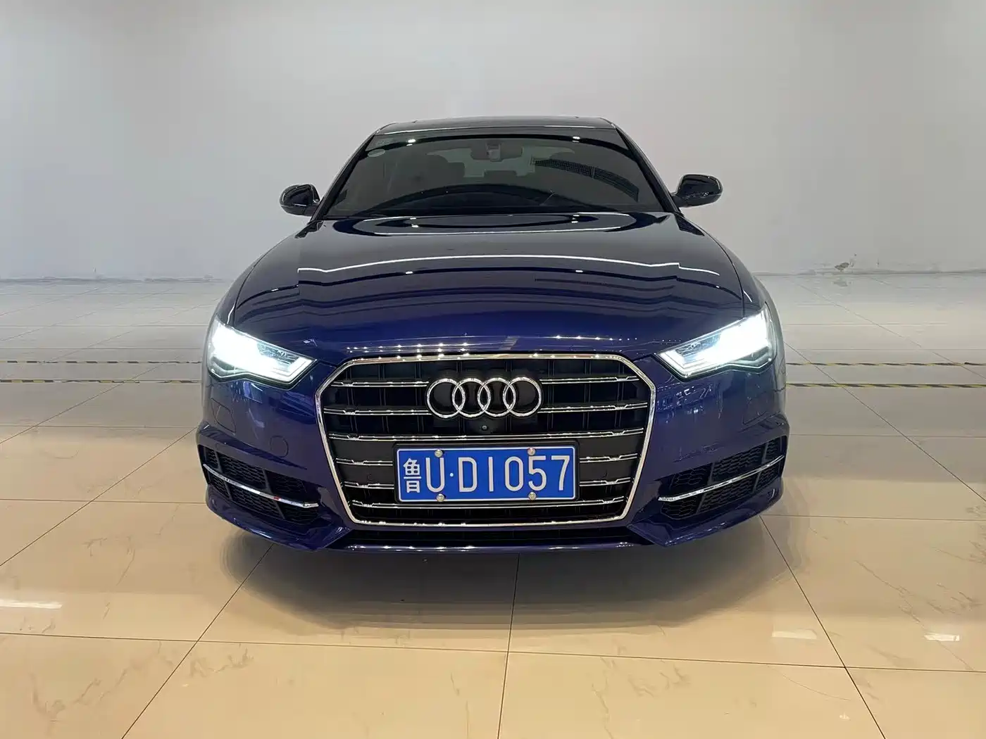 Audi A6L 2018 30th Anniversary 35 TFSI Sport фото 2