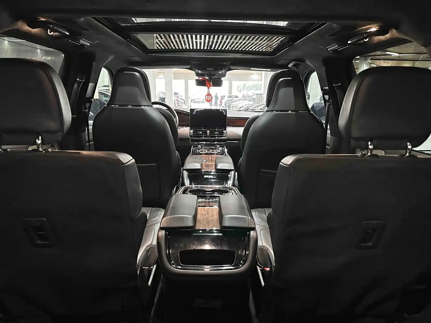 Lincoln Navigator 2022 3.5T Centennial Limited Edition фото 25