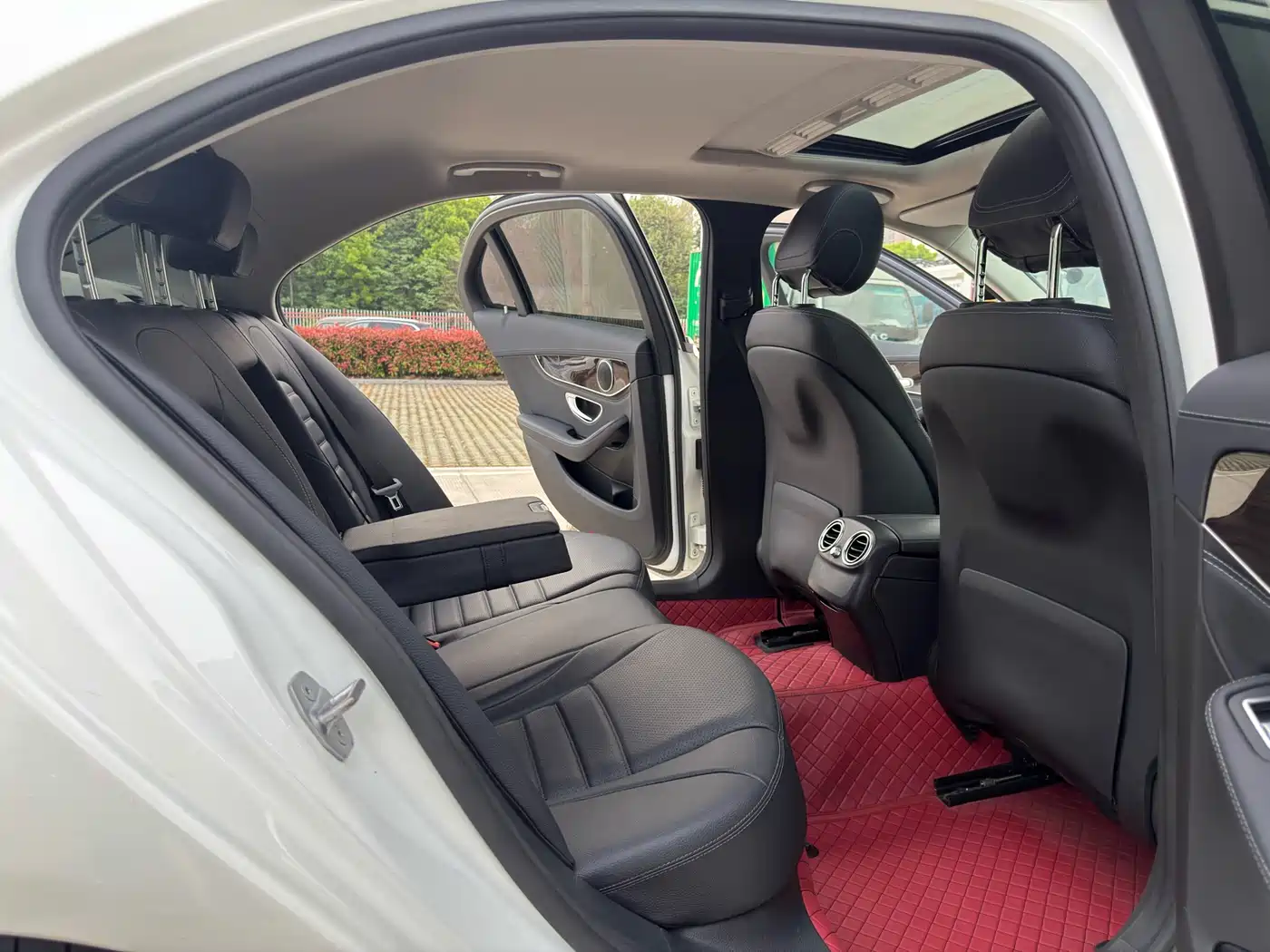 Mercedes-Benz C-Class 2017 Facelift C 180 L Fashion Style фото 12