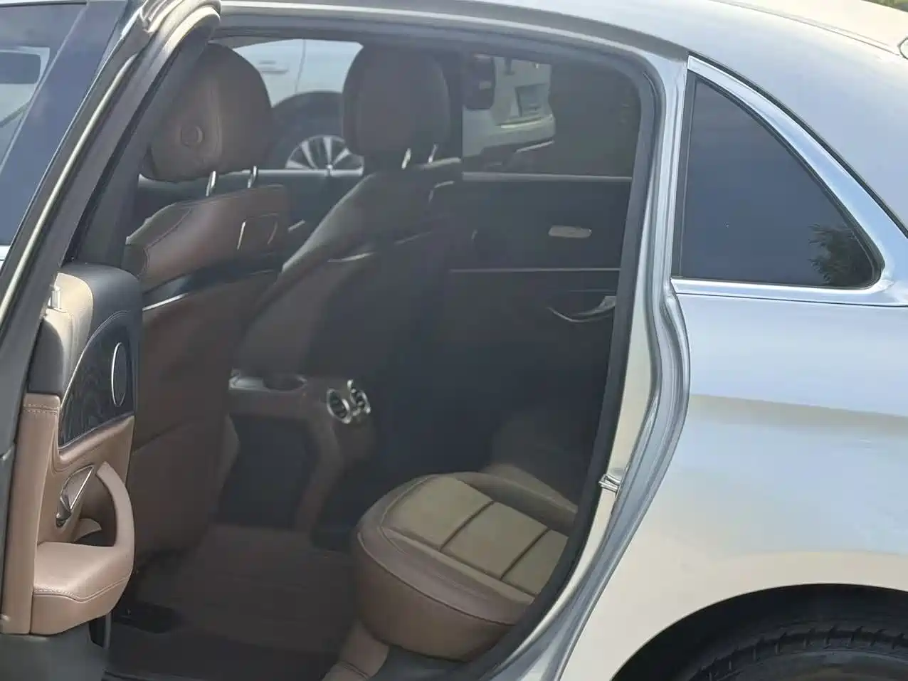 Mercedes-Benz E-Class 2016 E 200 L Sport Type фото 10