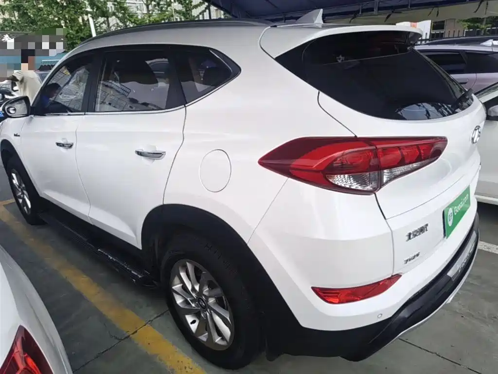 Hyundai Tucson 2015 1.6T Dual Clutch 2WD Smart фото 5