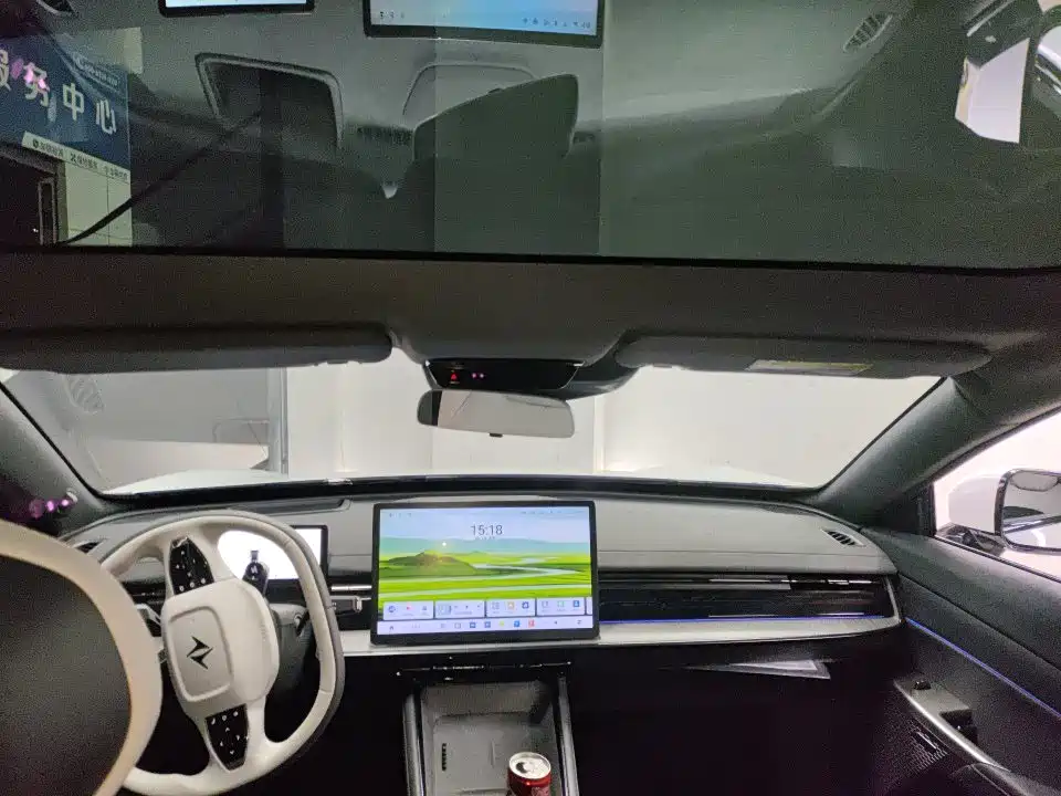 Dongfeng Yipai eπ007 2025 2025 EREV 230Air Cruise Edition