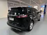 Фото 4 - Ford Edge
