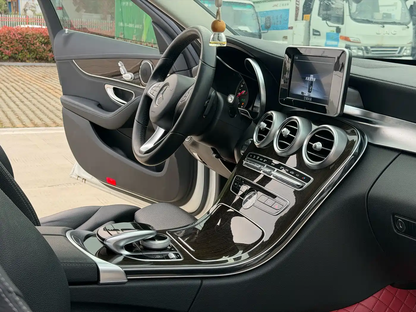 Mercedes-Benz C-Class 2017 Facelift C 180 L Fashion Style фото 16