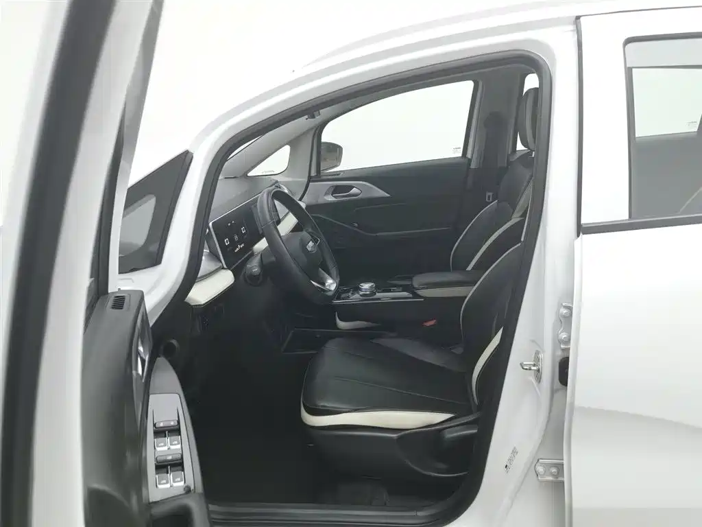 GEELY GEOMETRY E FIREFLY