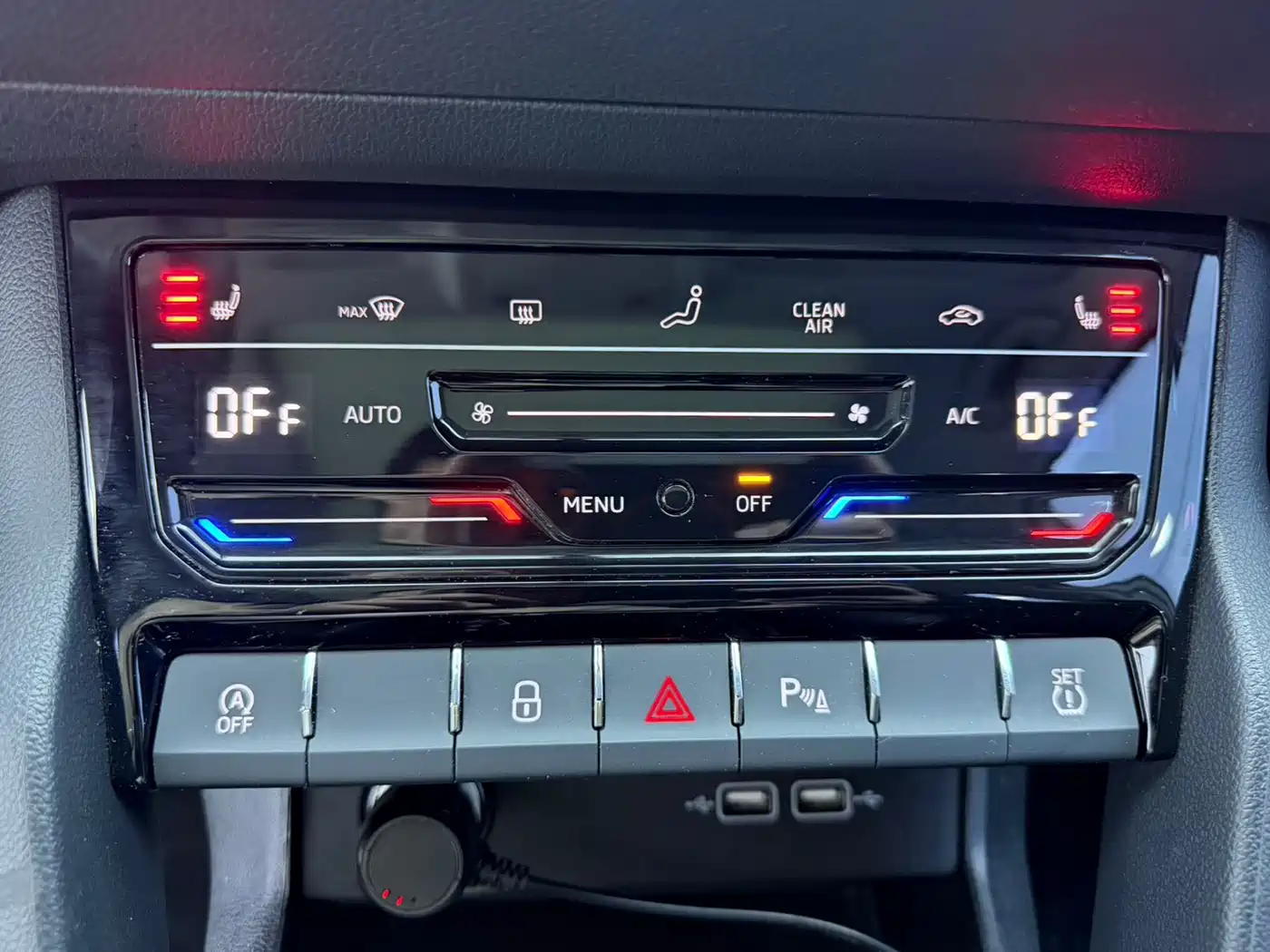 Škoda Karoq 2021 TSI280 Luxury Edition фото 9