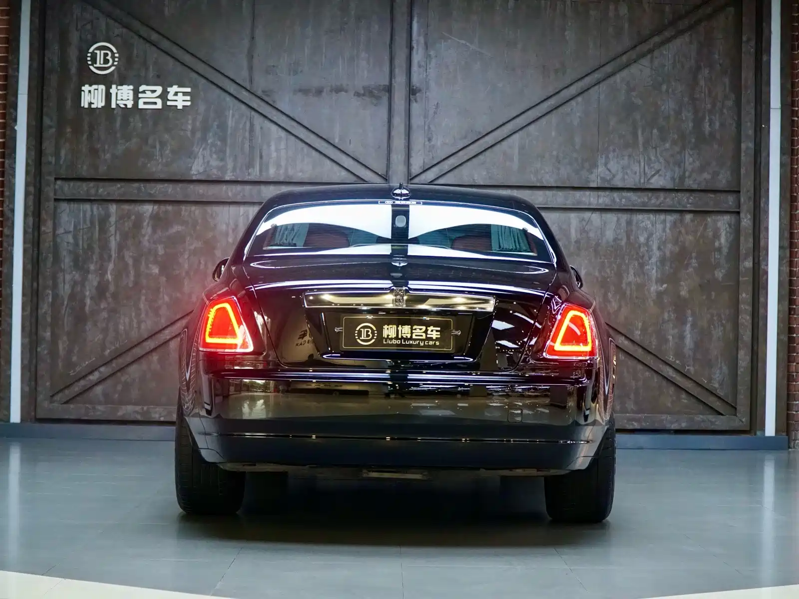 Фото 28 - Rolls-Royce Ghost